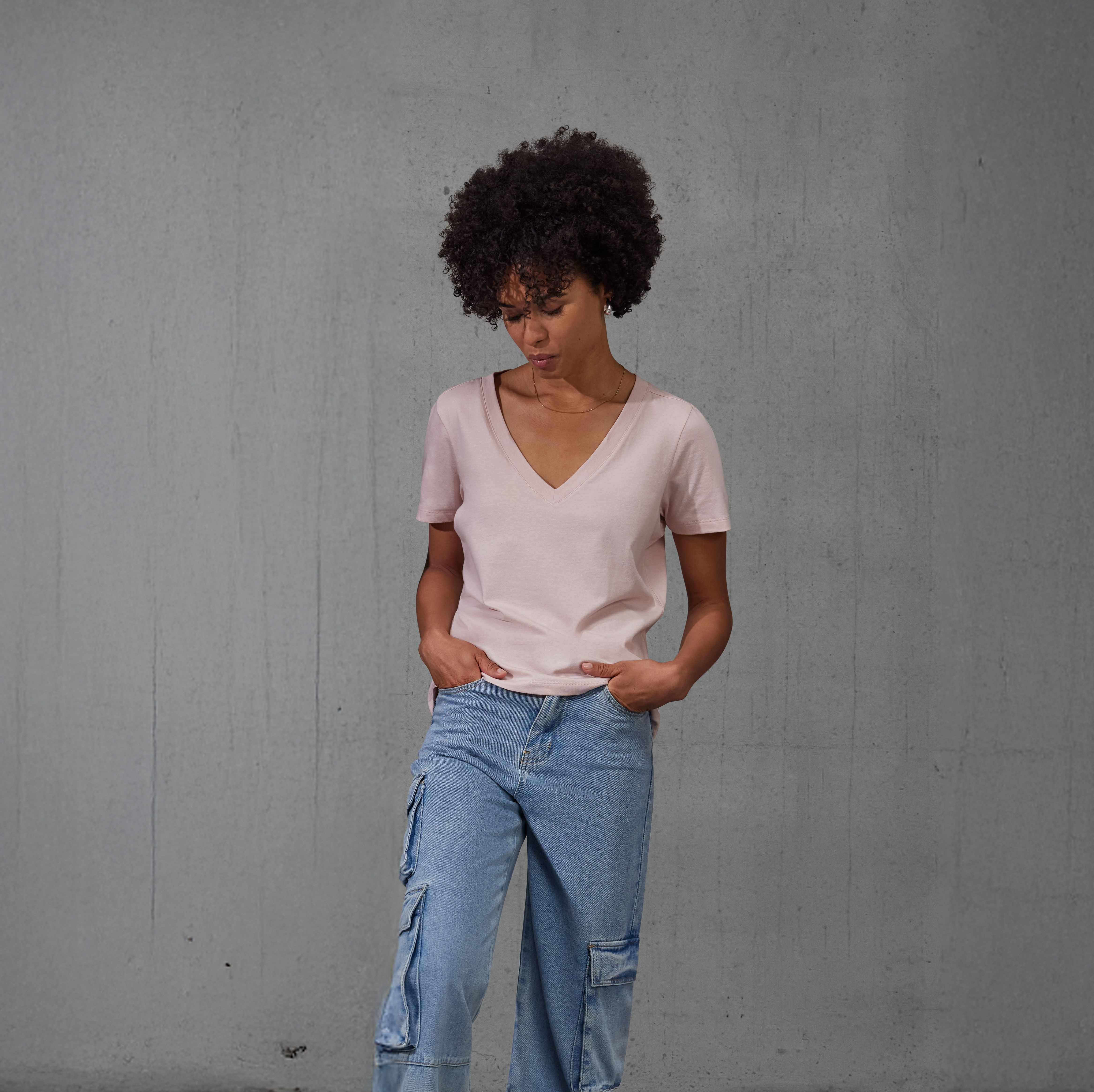 #E150 V /WOMEN